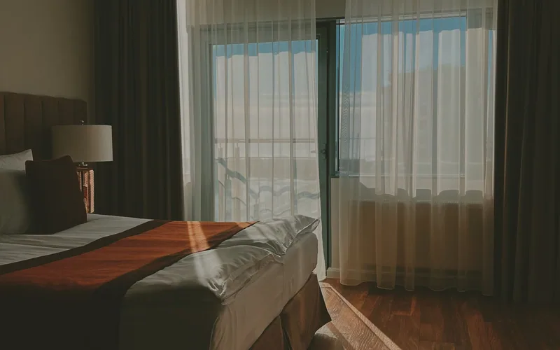 سرير ومفروشات