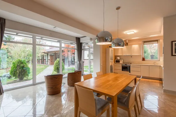 Floors, glass and doors