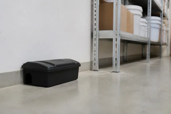 Rodent bait stations