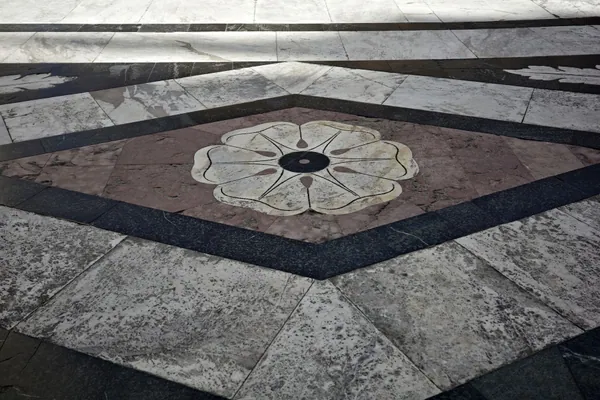 Stone type and condition checked
