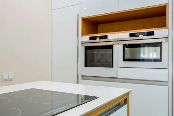 Oven and hob