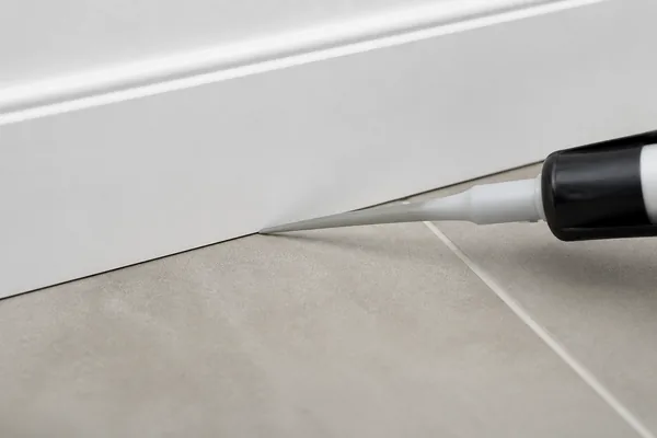 Treatment in cracks and voids