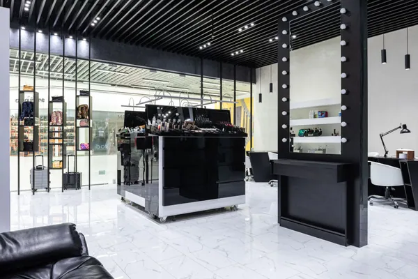 Entrance floor and walkways