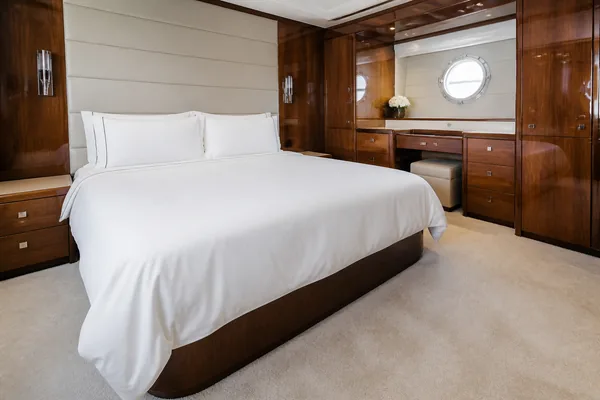Cabins and sleeping berths